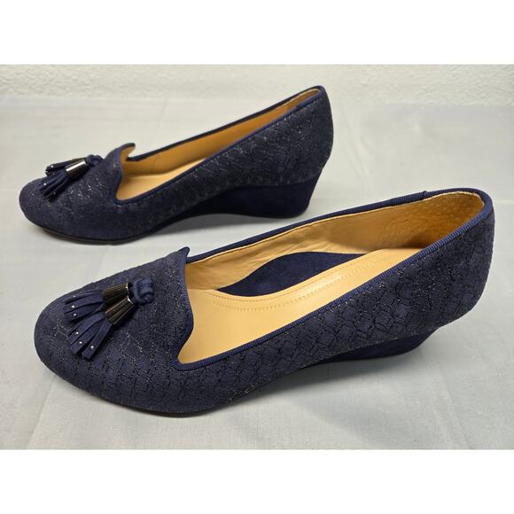 Nurture "Elyot" Blue Suede Wedges l Size: 6M - Picture 3 of 6